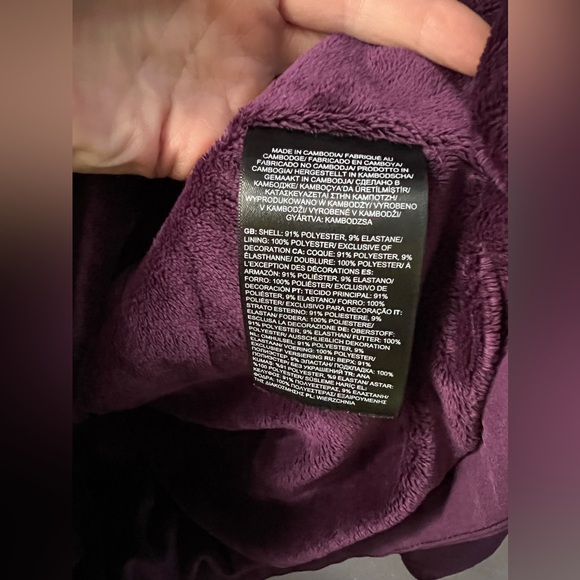 New North Face Shelbe Raschel Hoodie in Black Currant Purple Women’s Size Medium - Picture 8 of 11